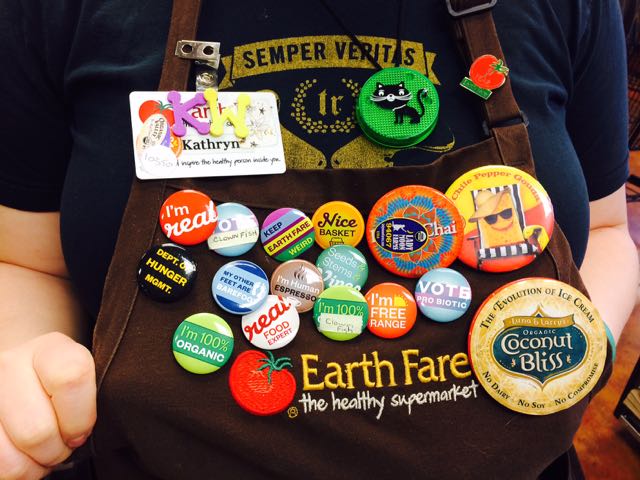 Buttonfest at Earthfare