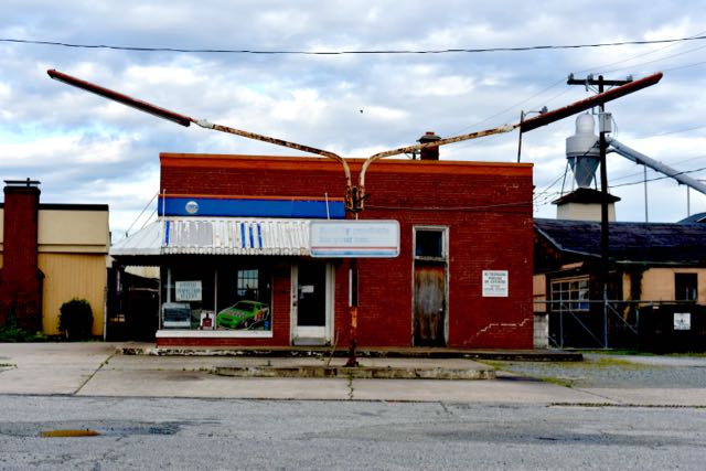 Steve’s Automotive at the Corner of Gate City Boulevard and Eugene Street