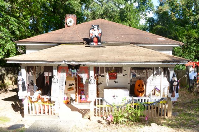Halloween at Santa’s on Chapman Street