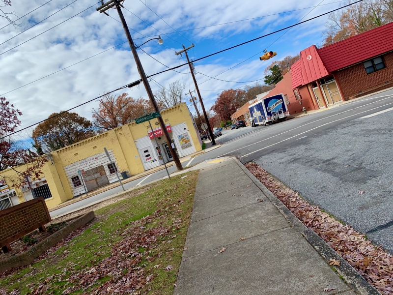 Corner of Glenwood & Grove