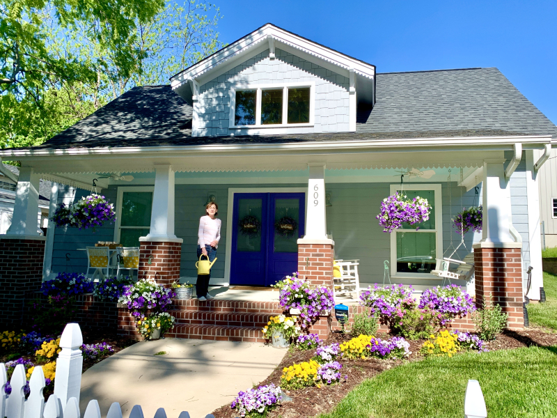 609 South Mendenhall Street