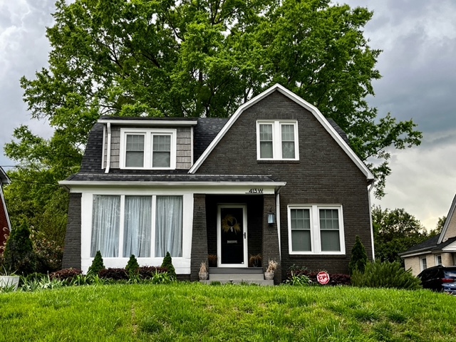 413 West Radiance Drive