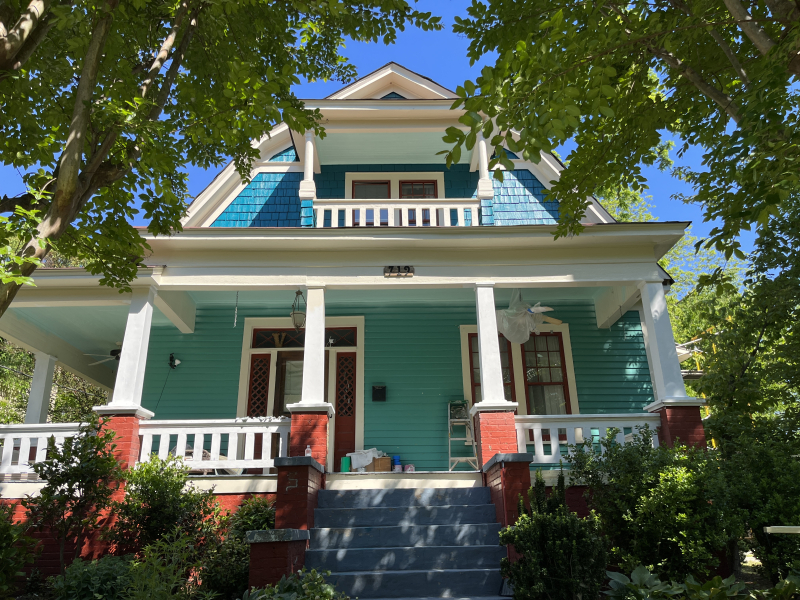 719 Fifth Avenue in the Dunleath Neighborhood