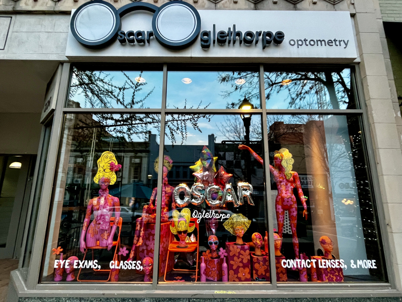 Oscar Oglethorpe and the Magical display!