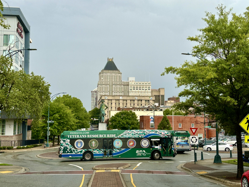 Public Transportation at Holliday Circle