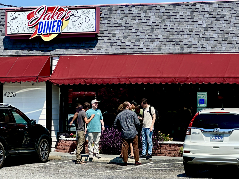 Summer Breakfasts at Restaurants Around Town