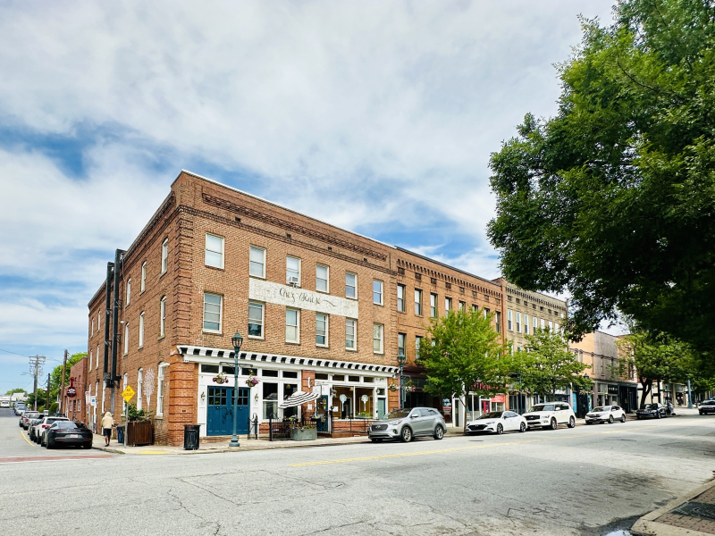 Chez Genese: One Block at a Time