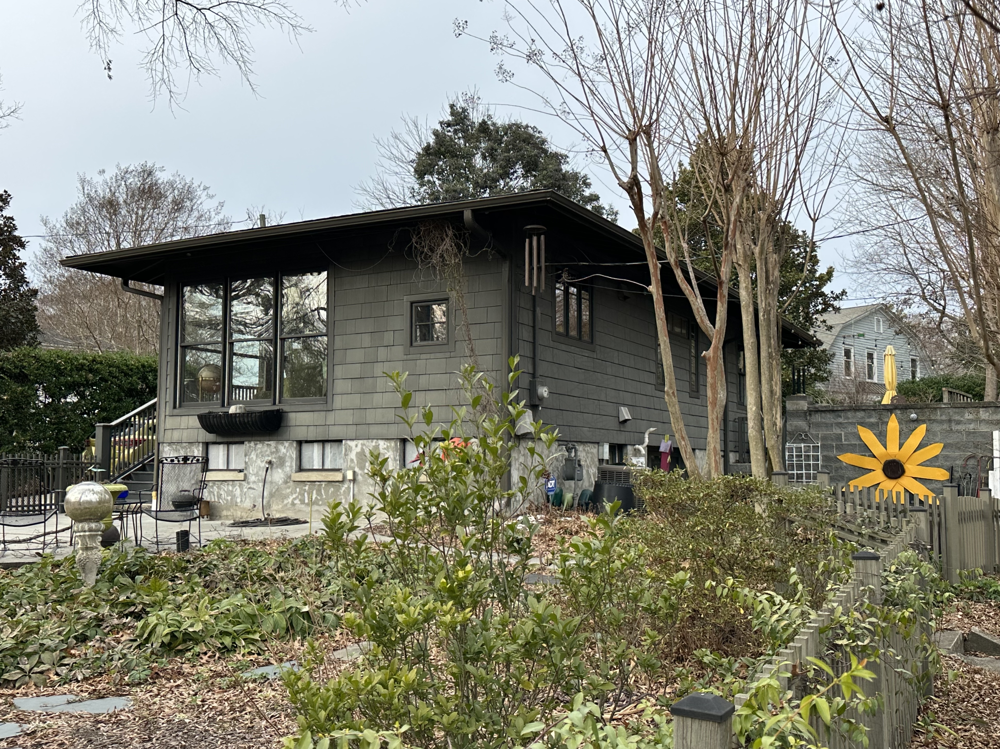 231 North Park Drive