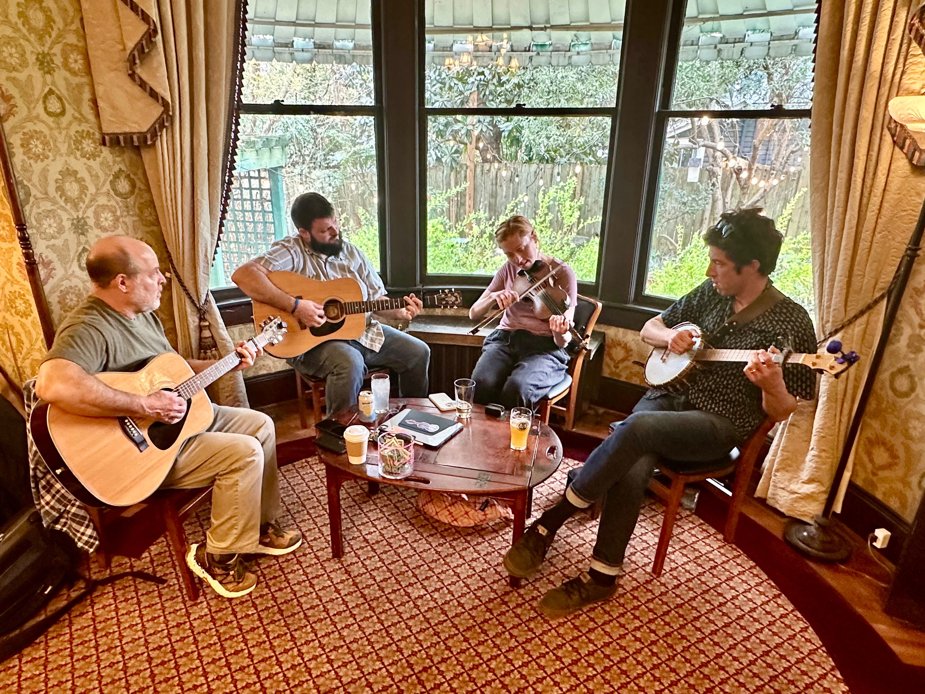 Sunday Afternoon with The Sweet Peas @ Borough Coffee